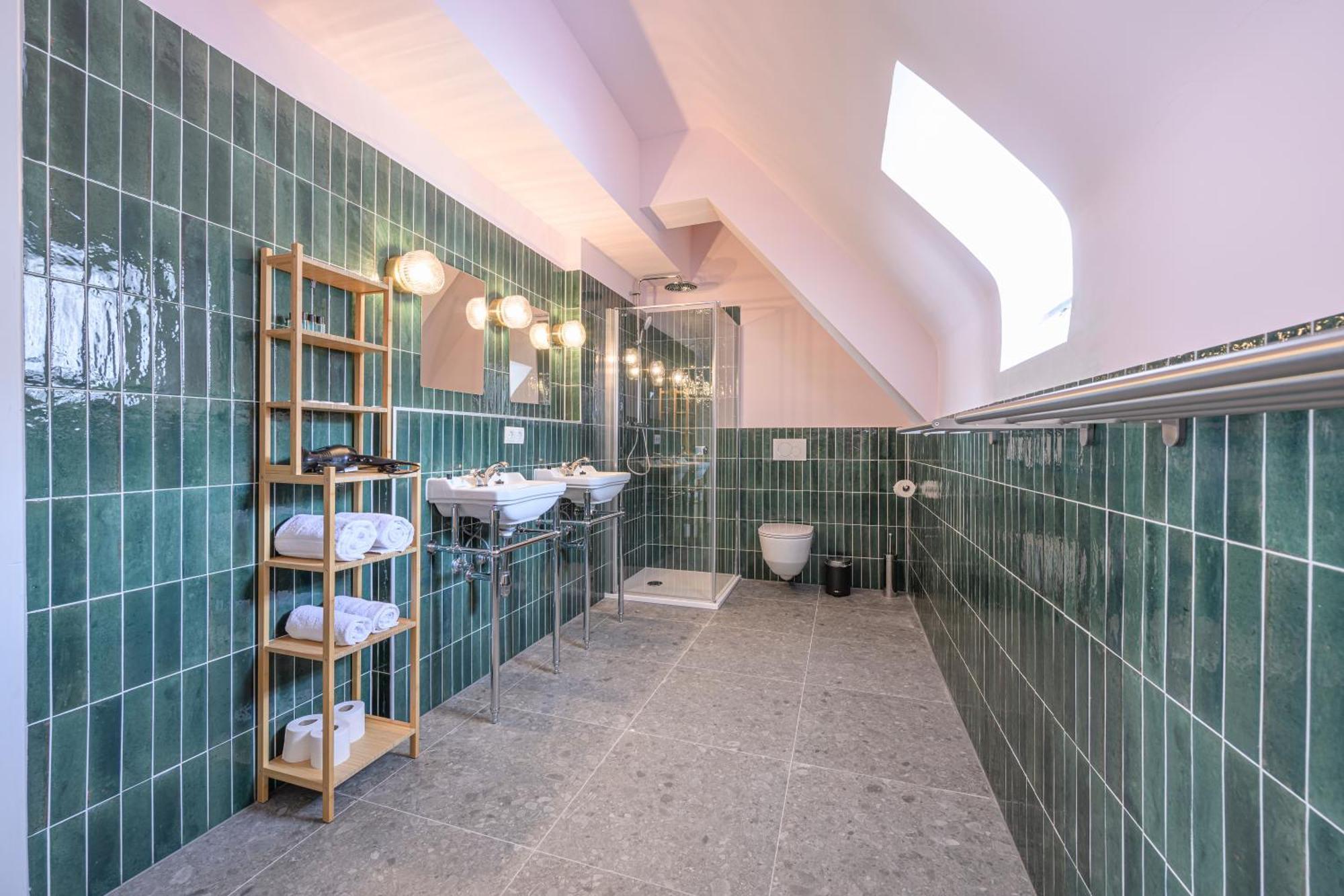 Apartment Palais Palffy Suits *